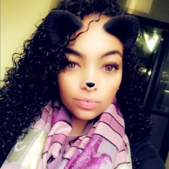 Meet your Posher, Ana mercedes - Picture 1 of 1